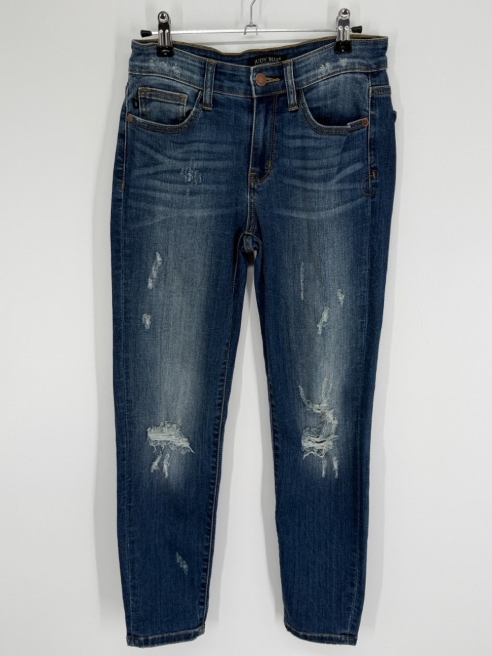 Judy Blue Distressed Relaxed Fit Jeans Size 5/27